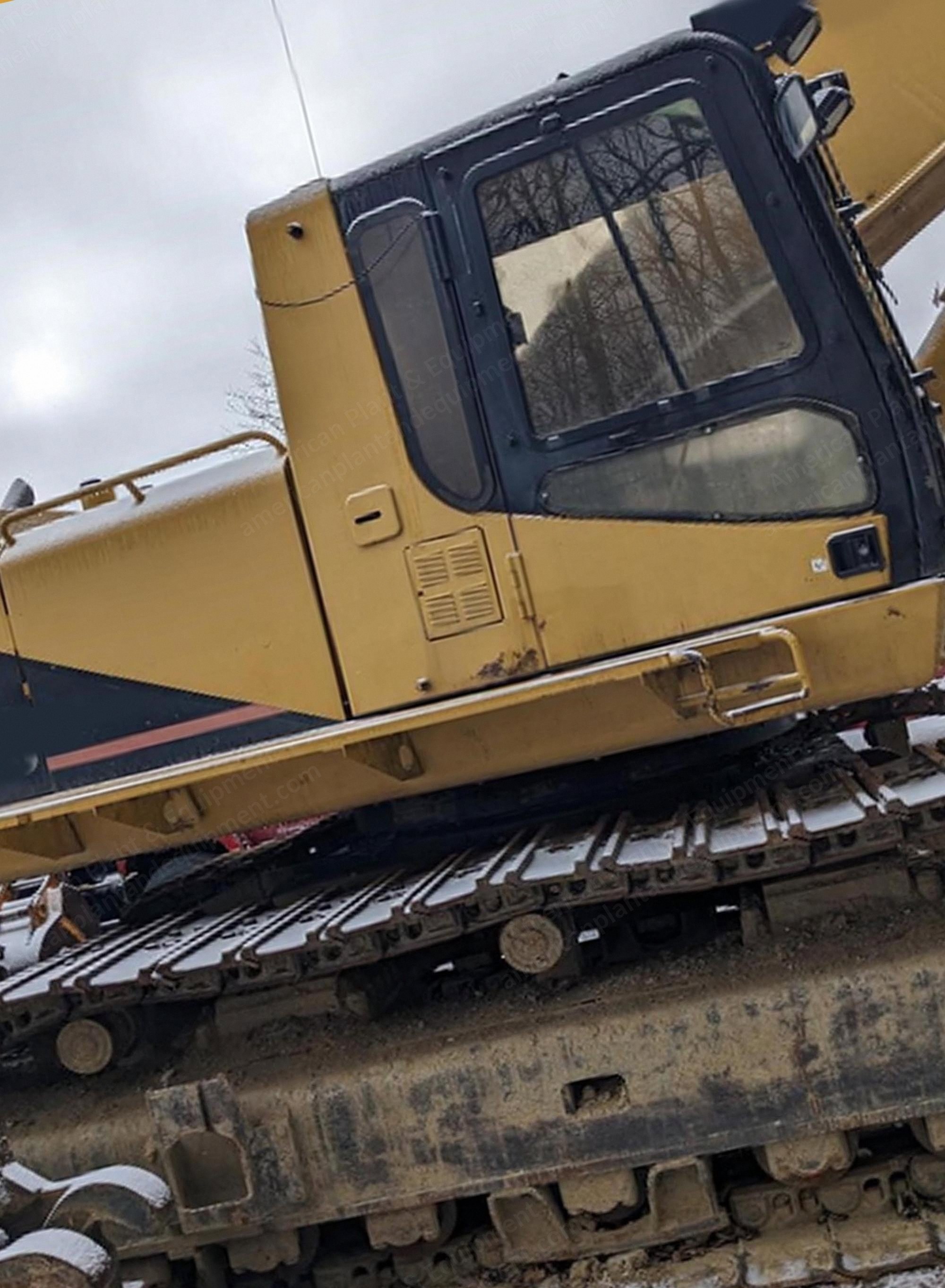 Caterpillar, 375L, Crawler Excavator, Reach Boom, Long Stick, 60-inch Bucket