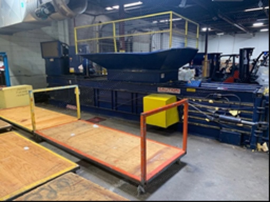 Max-Pak, HCE-4860, Closed Door Baler for Foam, 72x48in Feed Opening, 8in Cylinder, 30 HP