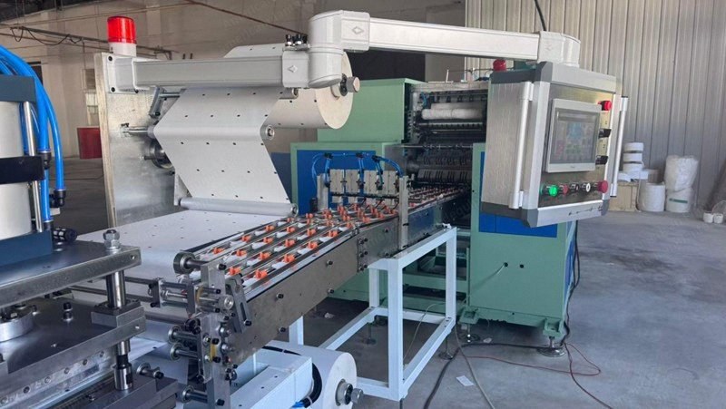 NovaStar, S-16, Gauze Roll Slitting & Rewinding Machine, Width 1610mm, 150 m/min