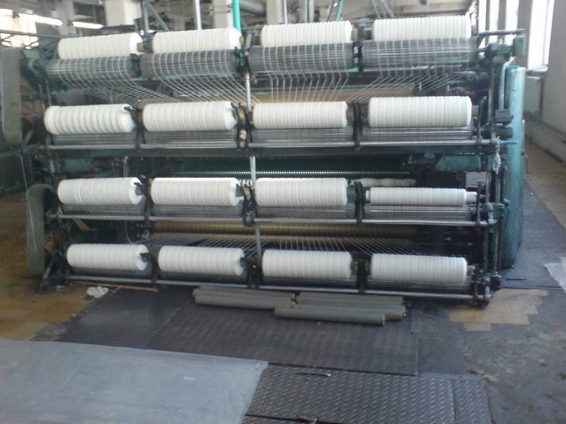 Befama Woolen Card with Condenser, 1975, 2000mm Working Width, 192 Good Ends