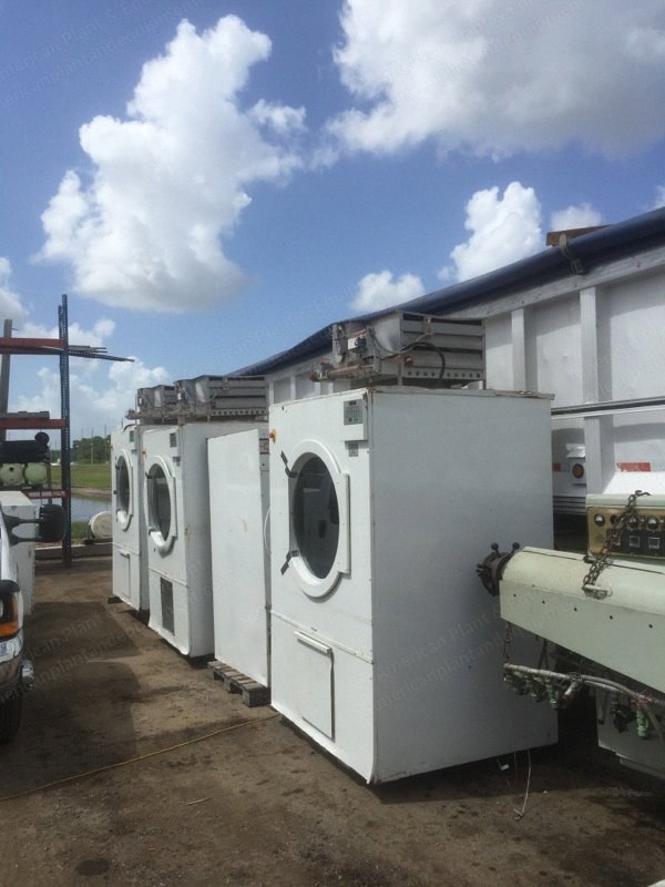 ADC/Milnor, 175 lbs Capacity, Gas Dryers, 460V, 2005