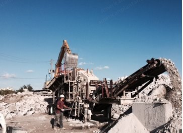 Kolberg-Pioneer, 4233, 2000, Portable Impactor Crushing Plant, Capacity 100 Ton/Hr, Weight 23000 lbs
