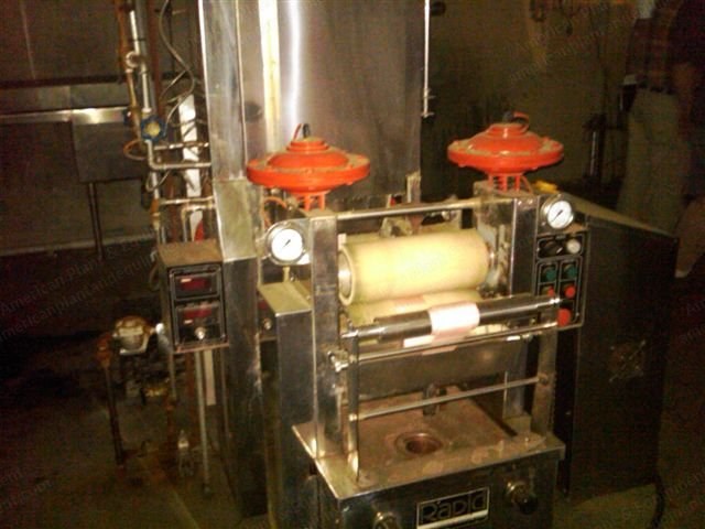 Labortex, Laboratory Thermosol Dye Range, 2003, 12 Inch Pad Width, 240 Inch Fabric Capacity