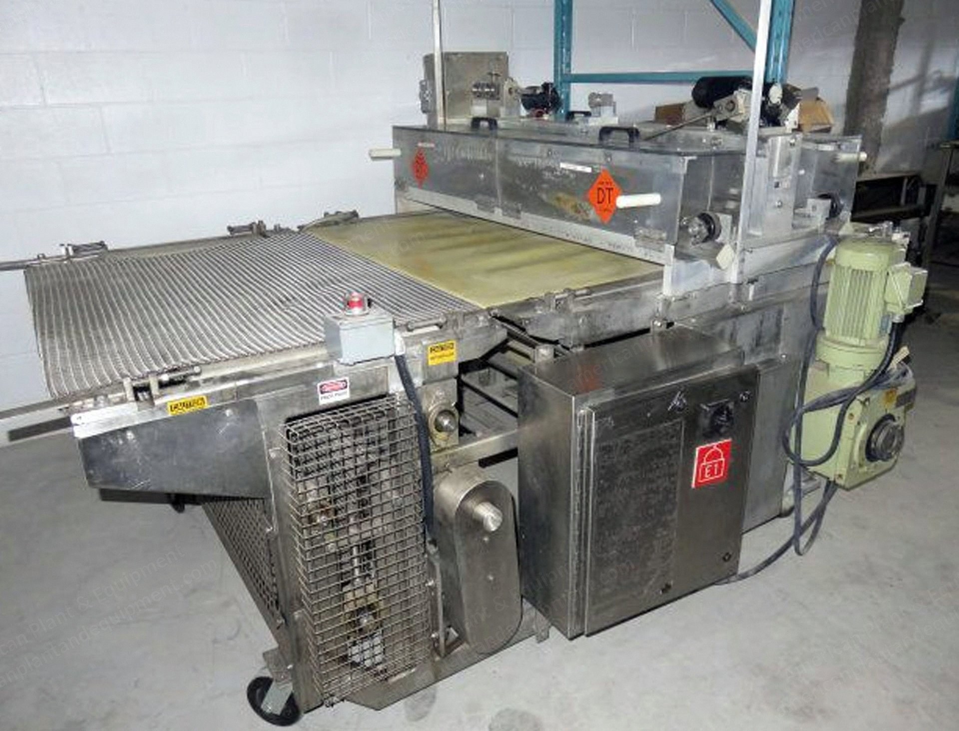 Woody, 50", Stainless Steel Chocolate Stringer, 50" Width, Wire Mesh Conveyor