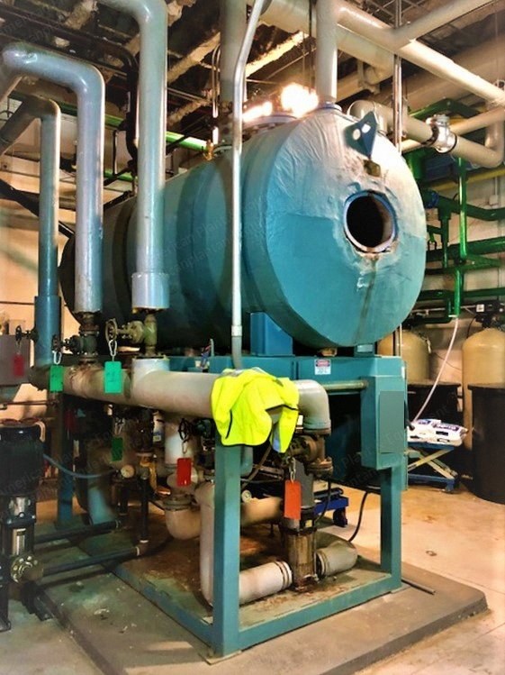 Cleaver Brooks, CB 700, 2000, 250 HP, 150 PSI, Natural Gas Fired, 3 Boilers with Deaerator and Stacks Package