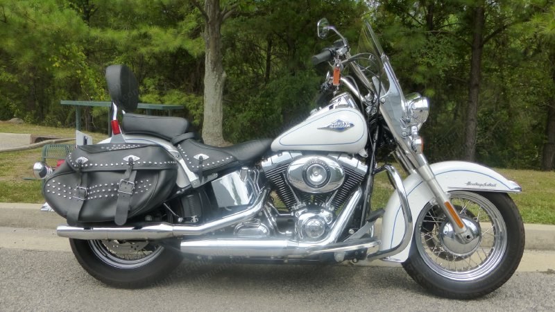 Harley-Davidson, Heritage Softail Classic, 2013, 1690cc, 4681 Miles, White Hot Pearl