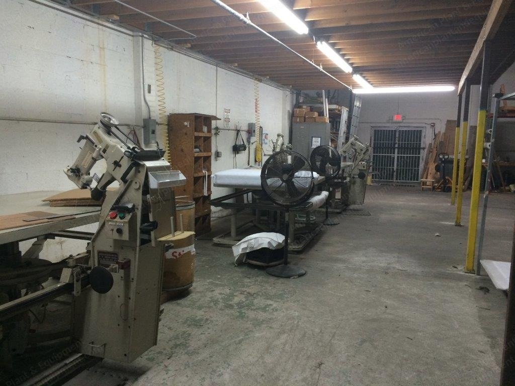 Seiko, Baby Tape Edge, Lockstitch, Atlanta Attachment 54x75, Motorized Table