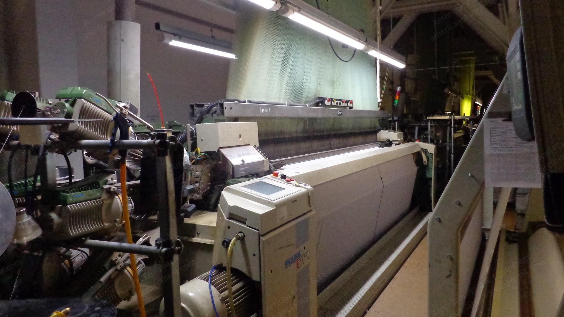 Picanol, Omni, 1998 to 2005, 2500mm and 3400mm Width, 4 and 6 Colors, Staubli Jacquard