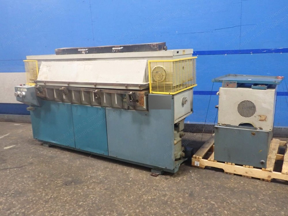Samco, 70 62, Hydraulic Die Cutter, 70 Ton Capacity, 67x32 inch Cutting Area