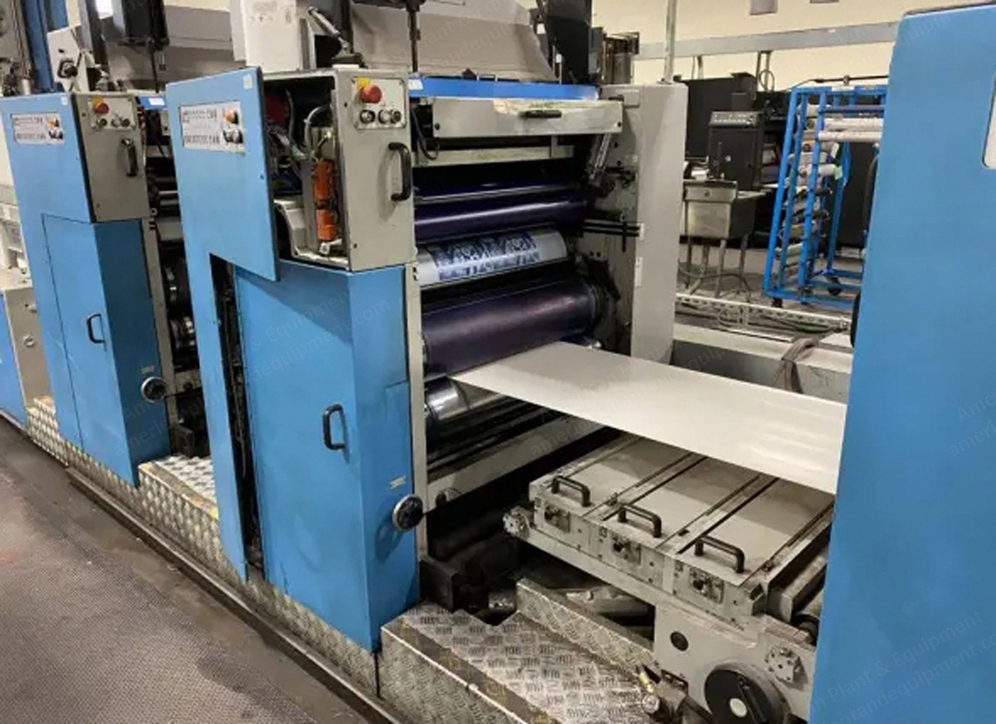 Muller Martini, Alprinta 74, 2001, 29" Width, 8 Colors, UV Drying, Inline Folding