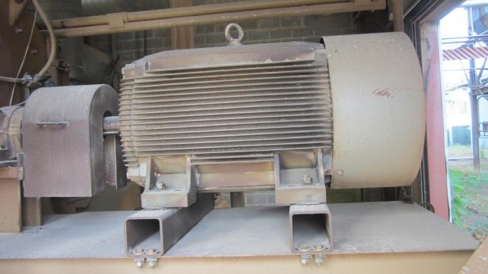 Bliss, EMFD 4840-TFA, Eliminator Hammer Mill, 300 HP, 48x40 inch Grinding Chamber