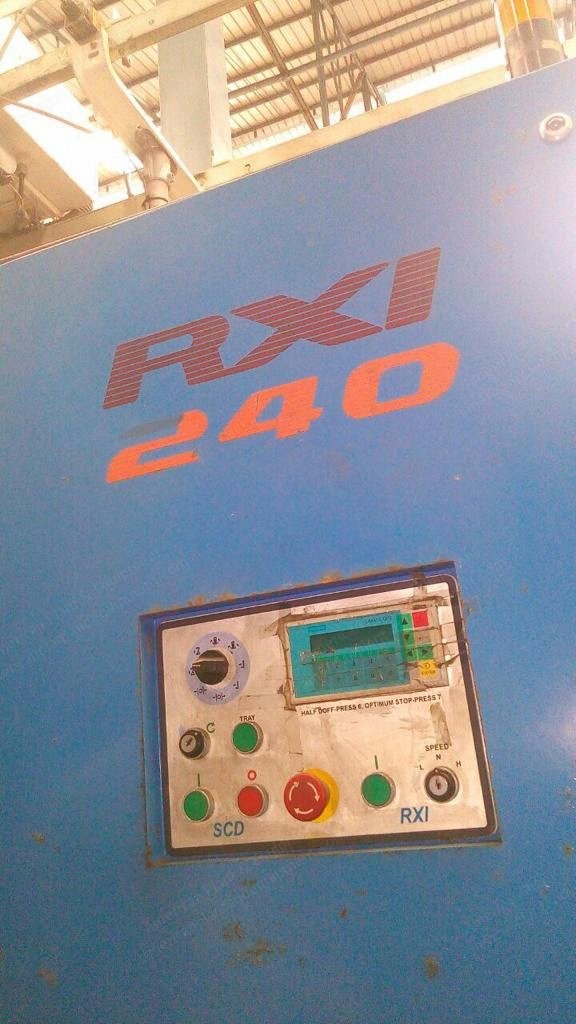 KTTM, RXI 240, 2003, Ring Spinning Frames, Linked to Auto Coner 338, 1008 Spindles, 38mm Ring Diameter