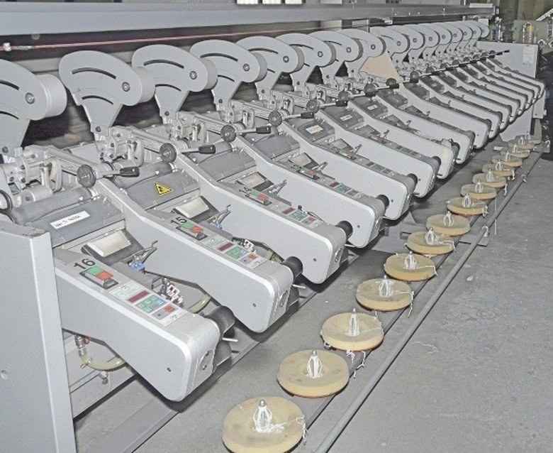 Fadis, Tuan FS, 1995, 16 Positions, Parallel Bobbin Winder