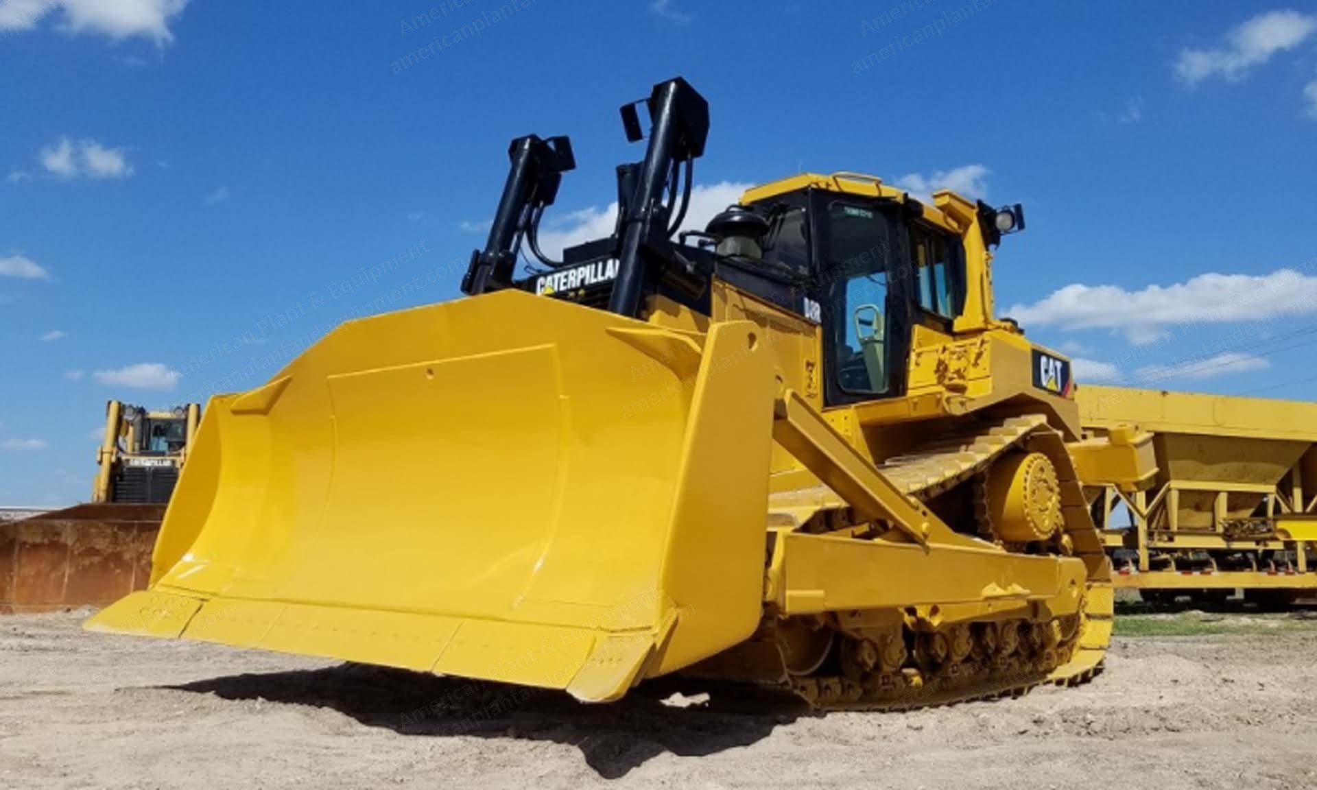 Caterpillar, D8R, 305 HP Diesel Engine, Semi U Blade, Single Shank Ripper