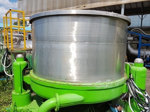 Han Sung, 72 Inch, 2007, 800 kg Capacity, 30 kW Motor Centrifugal Hydro Extractor