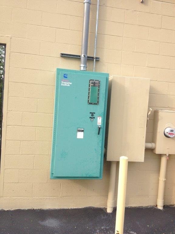 Onan, 230kW, 1999, LP Gas, 120/240V, 440 Hours