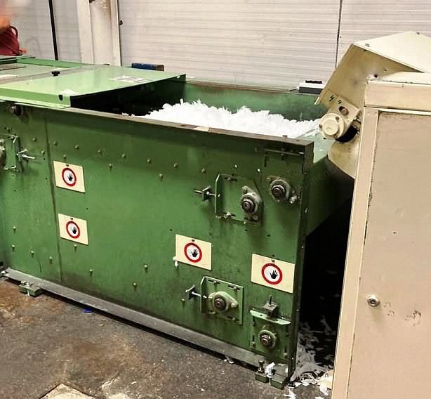 Laroche, Cadette 1000, 2006, Tearing and Pulling Line, 1000mm Working Width, 3 Cylinders, with Starcut 500 Rotary Cutter