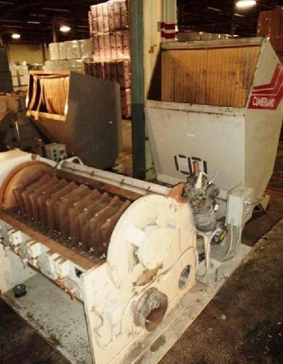 Cumberland, X1400, 2000, 24x56 inch, 150 HP, 5-Knife Open Rotor