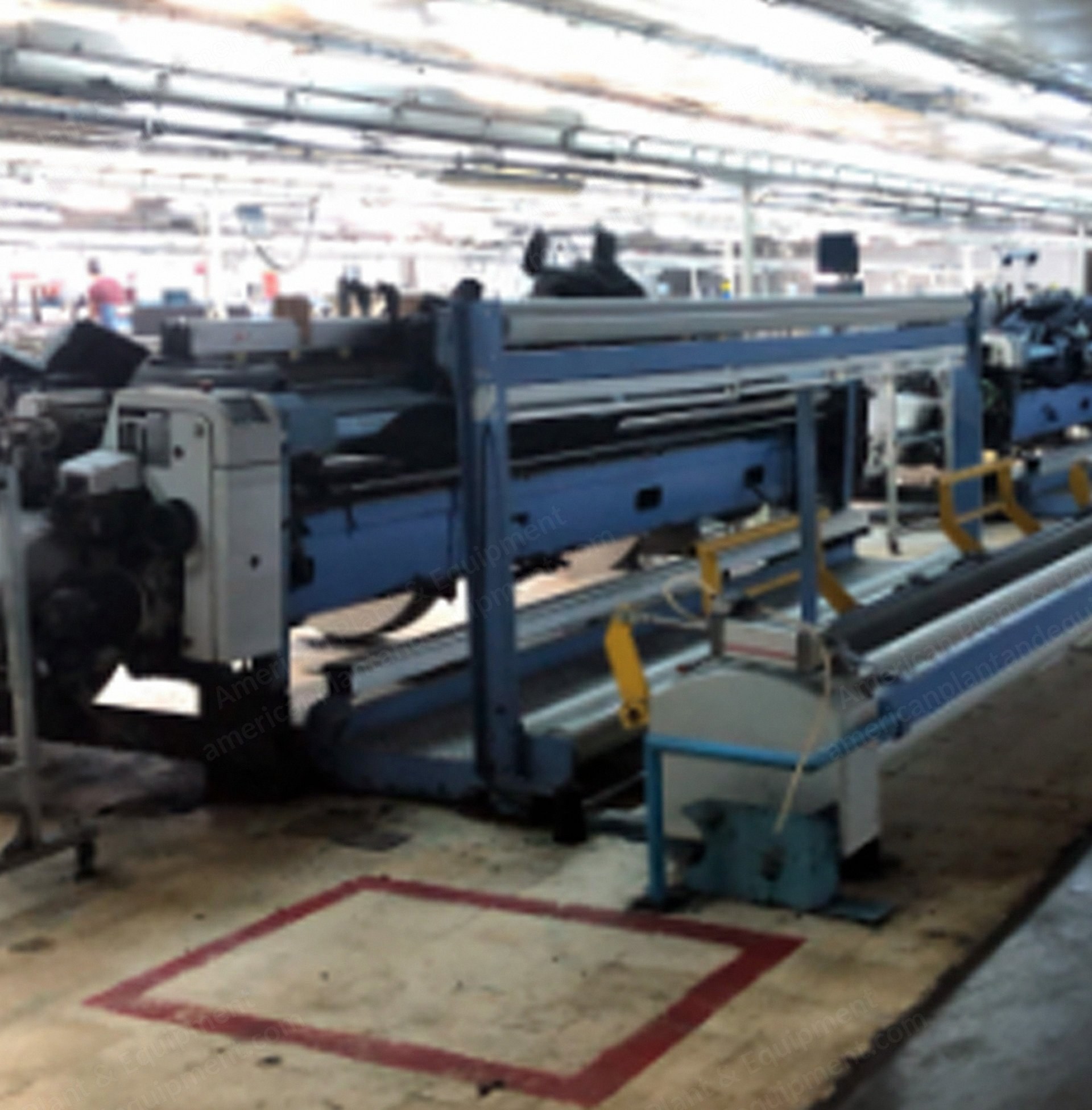 Sulzer, P7300, 2007, 3900mm Width, 4 Colors, Cam Motion, Projectile Weaving Machine