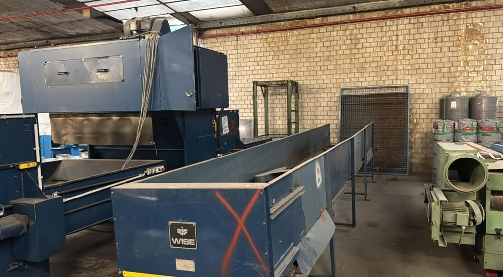 Wise, Bale Opener, 1989, Working Width 1600mm, with 7000mm Cross Belt