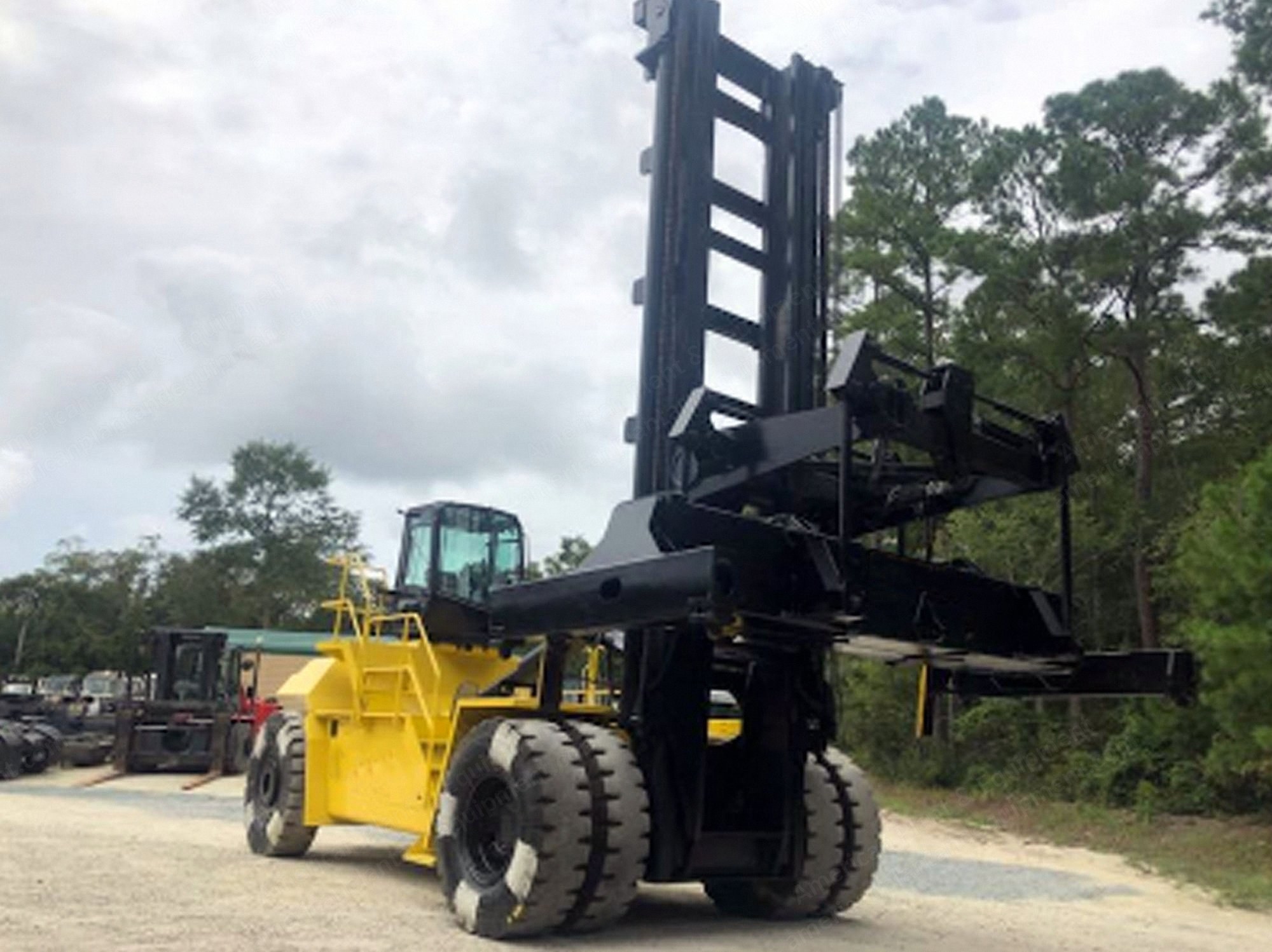 Hyster, H1150HD-CH, 2006, 5-High Loaded Mast Container Handler, 90,390 lbs Capacity, Rebuilt Cummins Diesel Engine