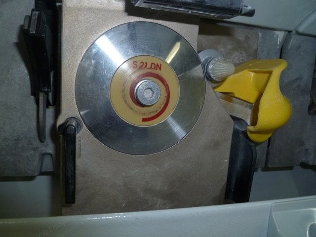 Schlafhorst, ACO 360, 2006, Open End Spinning Machine, 168 Rotors, Waxing, 6" Cylindrical SRZ, 2 Robots