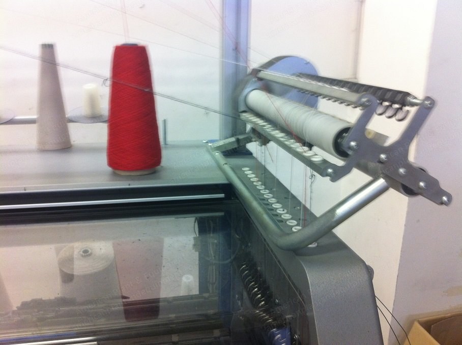 Stoll, 530 HP, Gauge 12 Flat Knitting Machine