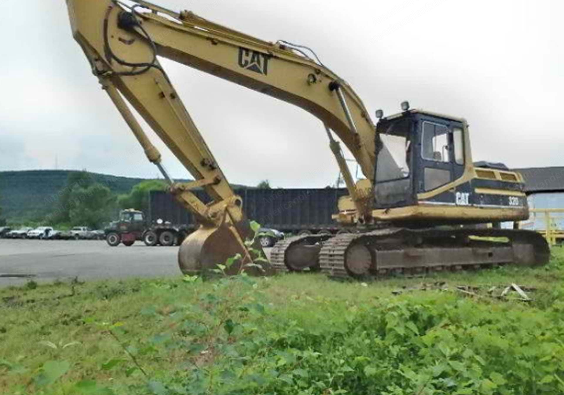 Caterpillar, 320L, 1994, 32 Inch Pads, 32 Inch Digging Bucket, Plumbed for Grapple
