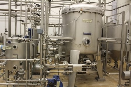 Steinecker Beer Filtration and Stabilization Line, 100 hl/h, with Westfalia Separator, Handtmann CSS, Kieselguhr Filter