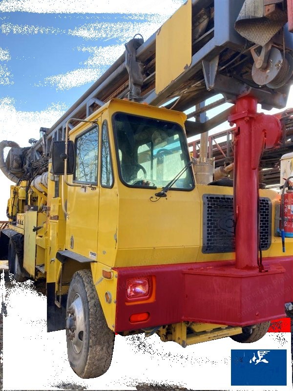 Atlas Copco, T4BH, 2009, 1070 CFM, 350 PSI, Cummins QSX15 Diesel Engine, Mounted on CCC Truck