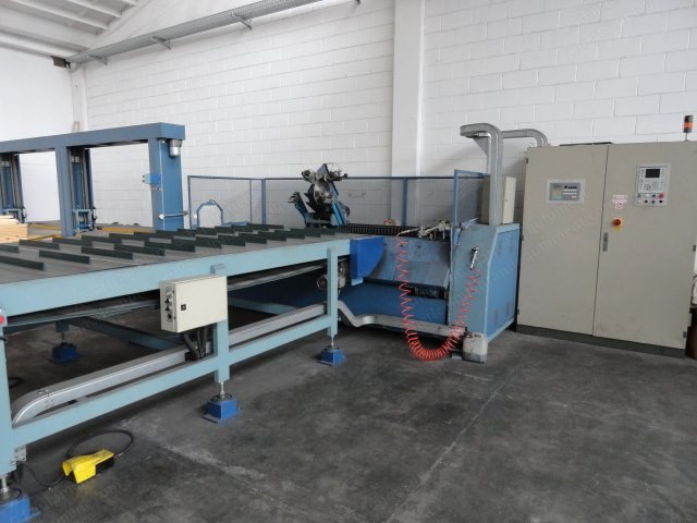 Fabric Roll Cutting Machine, 2003, 3400mm Width, 35cm Roll Diameter
