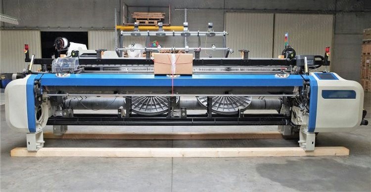 Picanol, OmniplusSummum-F-4-R-400, 2015, Air Jet Weaving Loom, Working Width 4000mm, 4 Colors, Staubli Dobby S3220