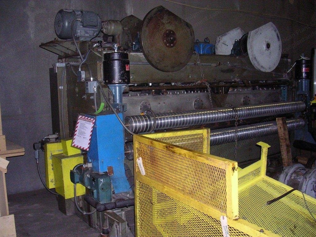 James Hunter, M-24, Needle Loom, 105 inch Width, Downpunch, 15 HP