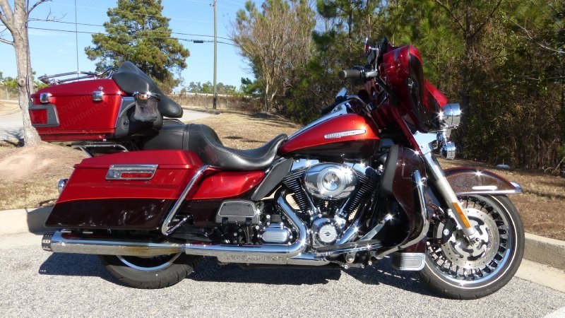 Harley-Davidson, Electra Glide Ultra Limited, 2012, 1690cc, 25842 Miles, Ember Red and Merlot