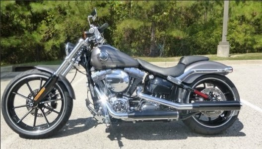 Harley-Davidson, Breakout Softail, 2016, 1690cc, Charcoal Denim, 5 Miles