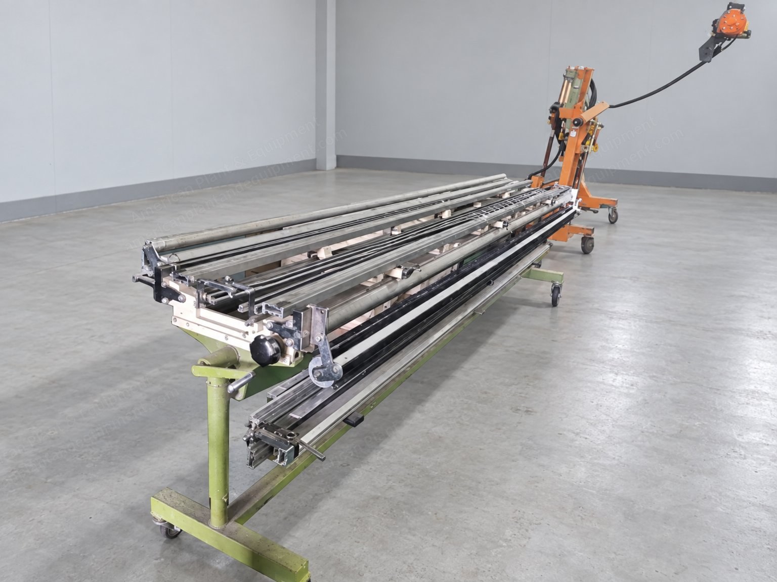 Todo, Warp Knotting Head with Trolley Stand, 3600 mm