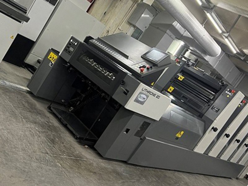 Komori, Lithrone L 520 LED UV, 2015, 360x520mm, 5 Colors