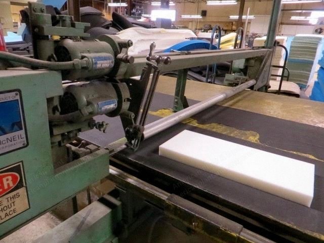 Femco, 2A6-84-125-12, Horizontal Foam Saw/Skiver, 84" Width, 125" Table Length, 12" Cut Capacity