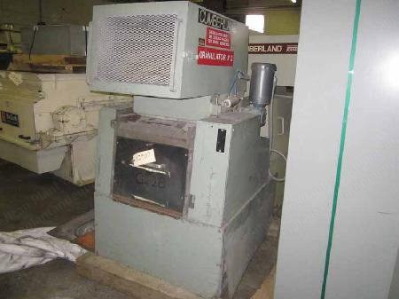 Cumberland, 584, 1976, 14x20 inch Feed Throat, 3 Knife Slant Cut, 15 HP, 2 HP Feed Rolls