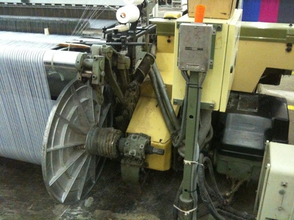 Saurer, SD400, 1987/89, Rapier Looms, 1900mm, 6/8 Colors, Staubli Electronic Dobby 2660