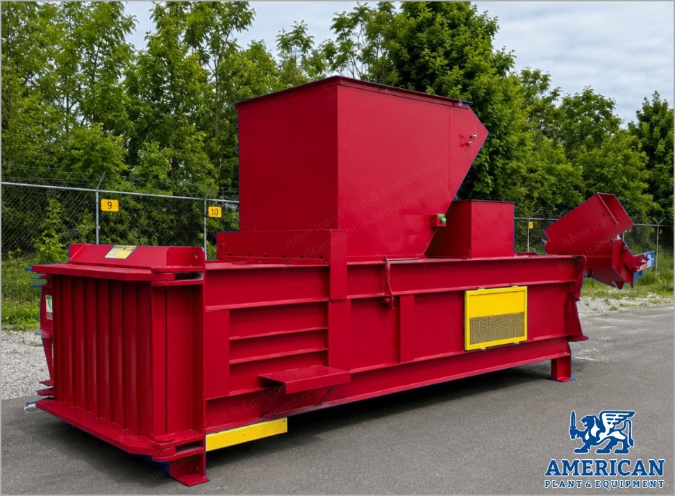 IBC, LD60, Used Closed Door Baler, 8" Cylinder, 60x30x48" Bale Size, 20 HP