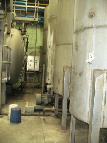 Stainless Steel Tanks, 3600x1450mm, 4 Units, with Pump and Piping