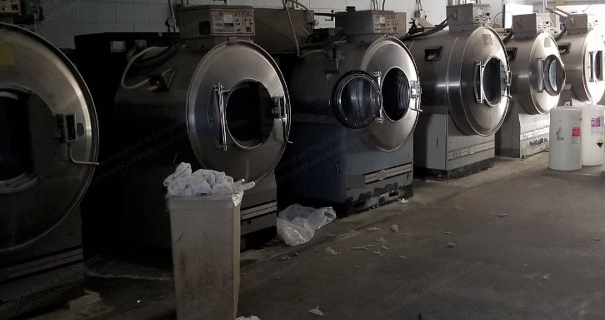 Milnor, Huebsch, 1990 to 1999, 15-Unit Commercial Laundry Package, Washers and Dryers