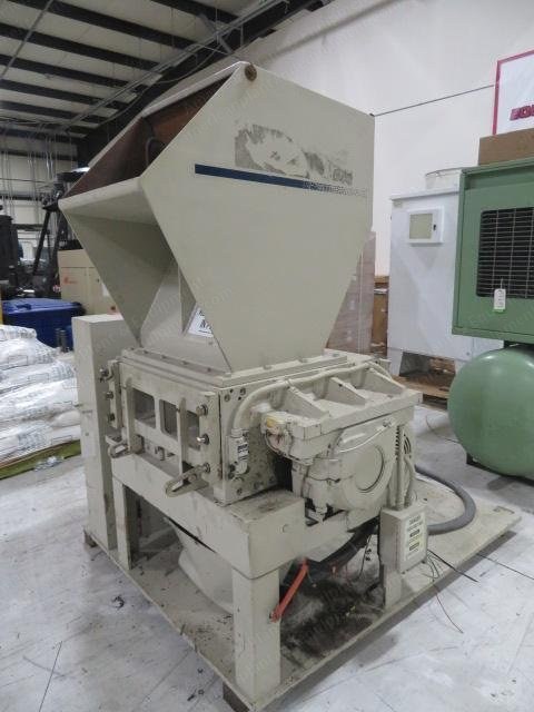 Aec Nelmor, G1524MB, Heavy Duty Granulator, 15" x 24" Opening, 60 HP, 3 Rotating Blades