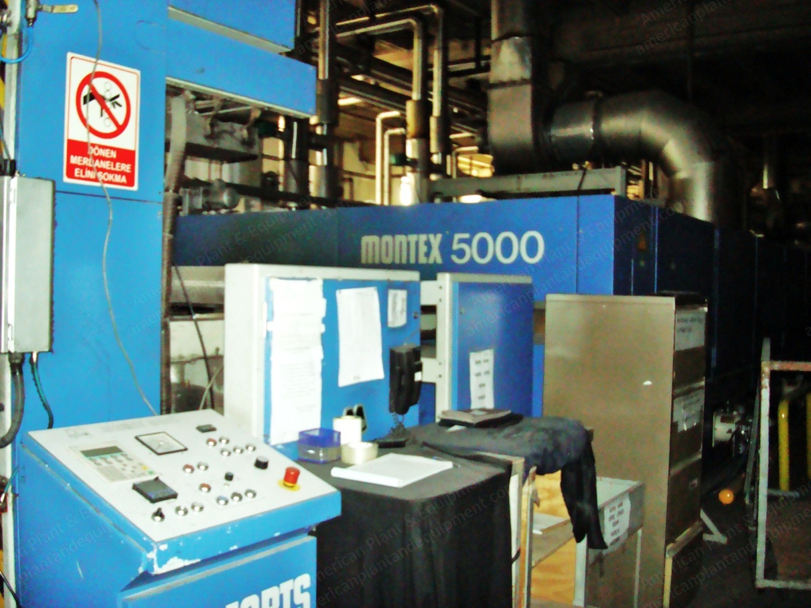 Monforts, Montex, 2003, 2000mm Width, 8 Chambers, Gas Heated, Mahlo Weft Straightener
