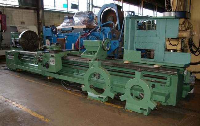 Tos, SUS80, Engine Lathe, 33" Swing, 200" Centers, 25 HP