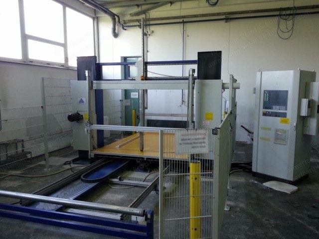 Albrecht Baumer, OFS 222, 2006, Horizontal CNC Cutting Machine, 2600x2200x1250mm Cutting Area, Oscillating Knife
