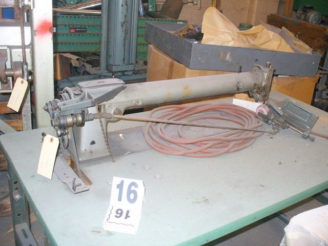 Single Needle Quilter