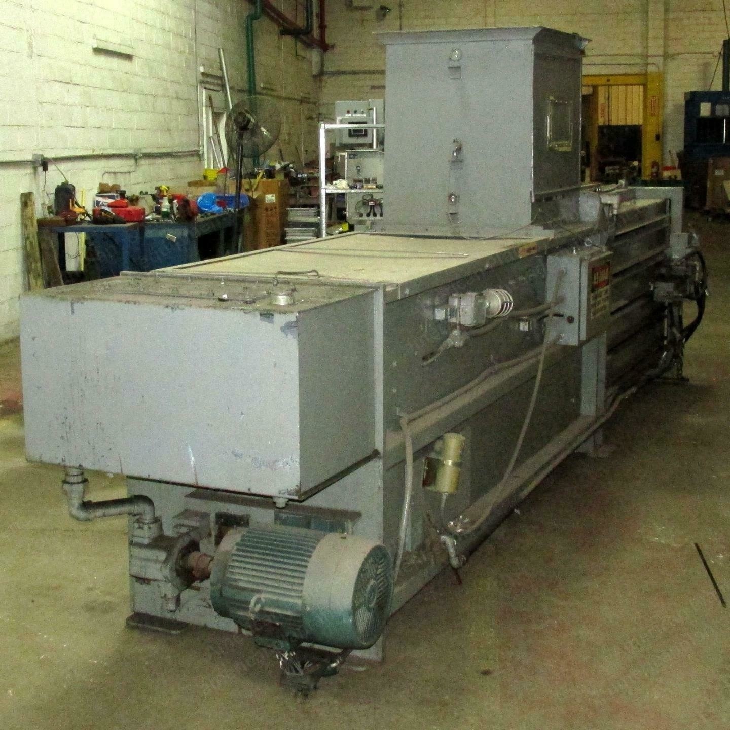 Closed End Horizontal Baler, 15 HP