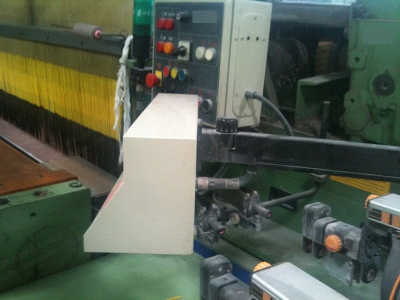Van de Wiele, VMM22-1750, 1999, Velvet Weaving Looms, 1750mm Width, Staubli Electronic Dobby Type 2960
